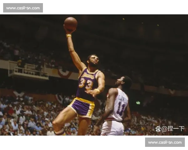 篮球史上张伯伦对决拉塞尔重塑NBA中锋时代的巅峰宿命之战