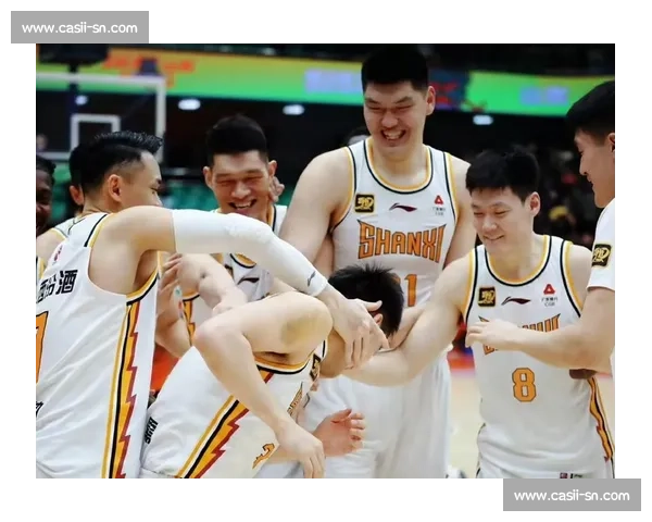 广东队力克上海迎关键胜利联赛格局再起波澜季后赛形势明朗化提速